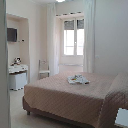 Nazionale Dream 2 Hotel Napoli Bagian luar foto