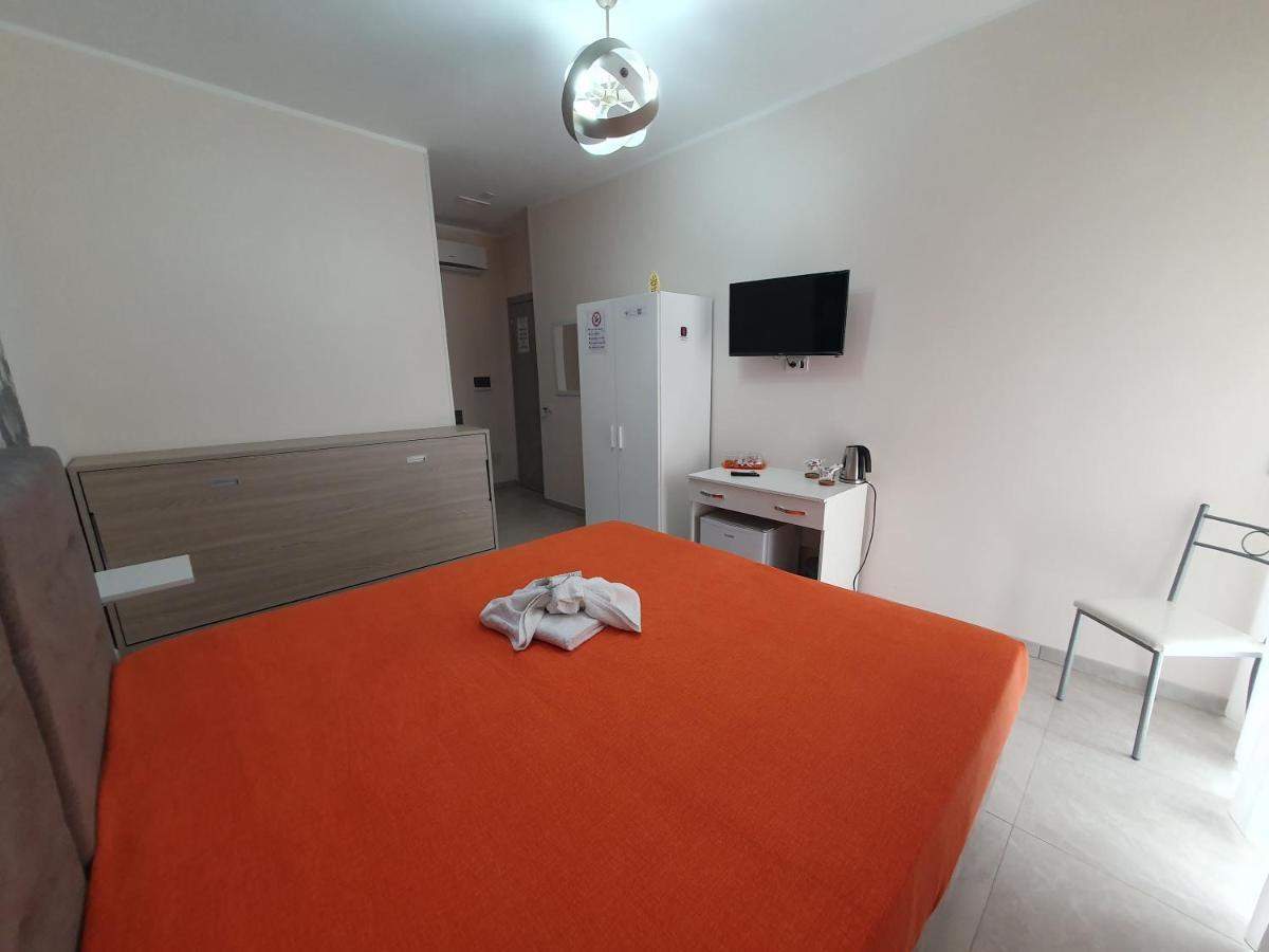 Nazionale Dream 2 Hotel Napoli Bagian luar foto
