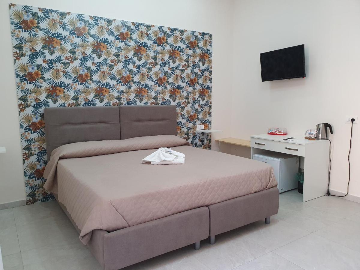 Nazionale Dream 2 Hotel Napoli Bagian luar foto